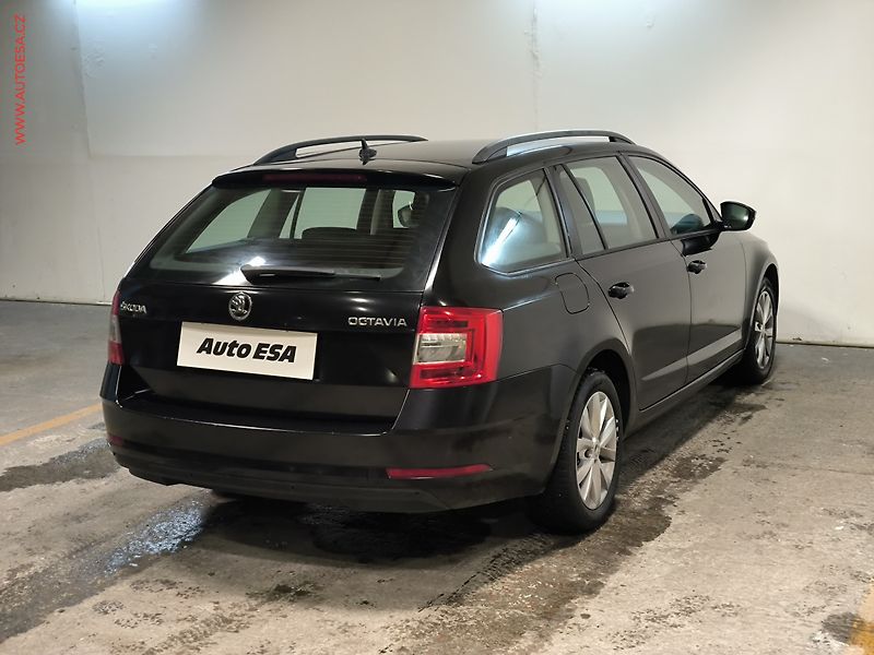 Škoda Octavia (2017) 1.6 TDi, Ambition, DSG - fotka 6 z 17