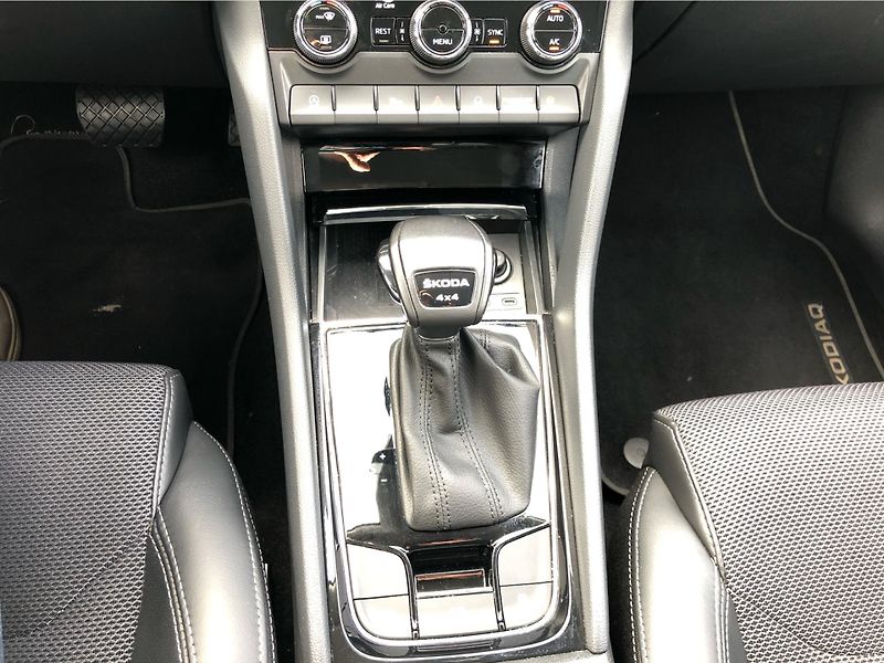 Škoda Kodiaq 2.0 TDi 4x4 DSG 7st. STYLE - fotka 22 z 30