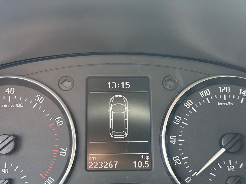 Škoda Fabia (2011) 1.2TSi RS Line, GARANCE KM - fotka 7 z 11