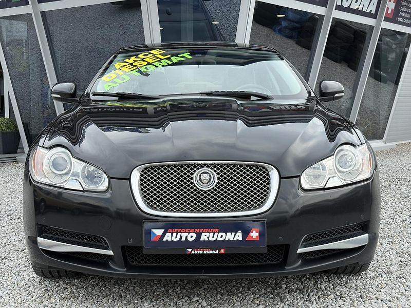 Jaguar XF 3,0 V6 Diesel Lux Automat - fotka 3 z 40