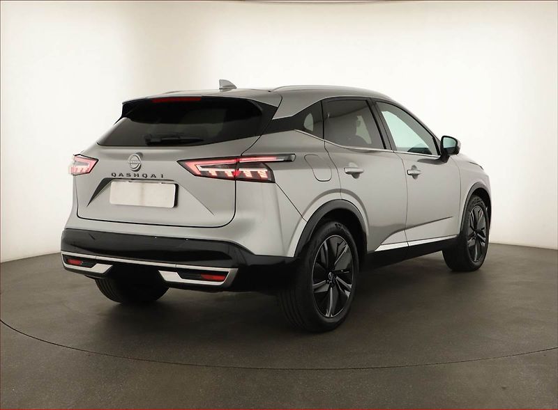 Nissan Qashqai (2025) Tekna 1.3 DIG-T MHEV - fotka 5 z 18
