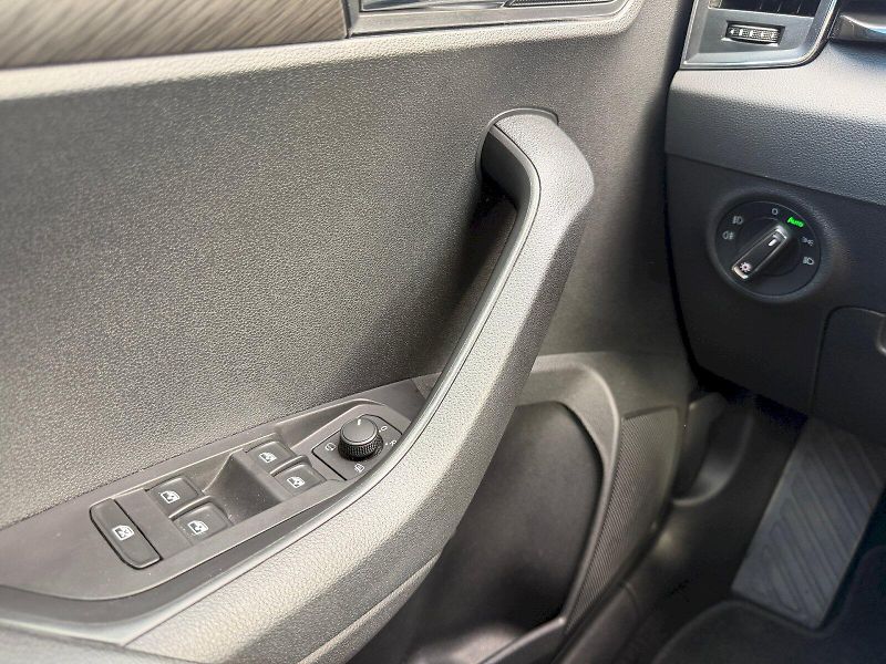 Škoda Karoq (2022) 1.5 TSI 110kW Style - fotka 10 z 35