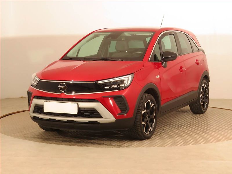 Opel Crossland X (2024) Elite 1.2 Turbo, Automat - fotka 2 z 17