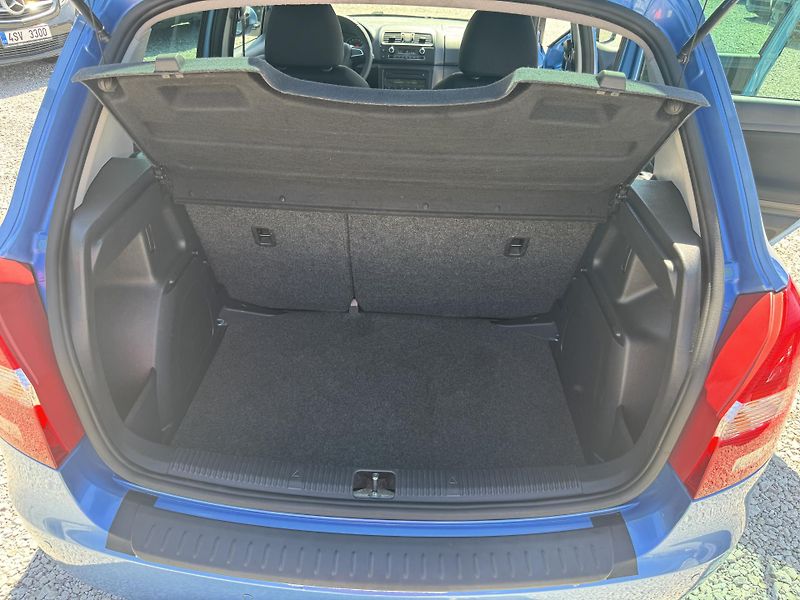 Škoda Fabia (2014) 1.4-16V(63KW)rezervace - fotka 25 z 38