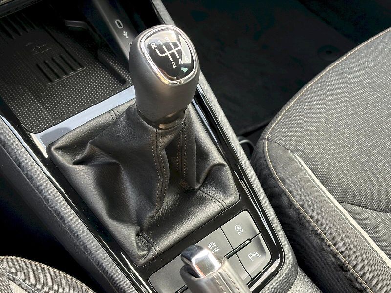 Škoda Kamiq (2025) 1.0 TSI / 85kW / TOP SELECTION - fotka 22 z 35
