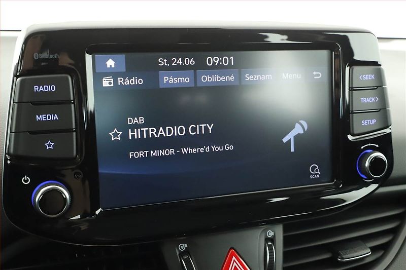 Hyundai i30 (2023) Family Comfort 1.0 T-GDI, ČR - fotka 9 z 14