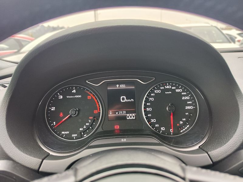 Audi A3 1.6 TDI/85kW S-Line - fotka 13 z 28