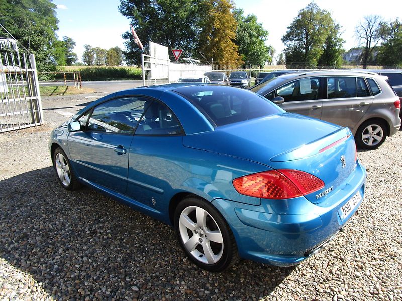 Peugeot 307 2,0-103KW-KABRIOLET-PĚKNÝ - fotka 8 z 28