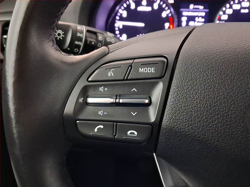 Hyundai i30 (2021) 1.0 T-GDI, Serv.kniha - fotka 15 z 18