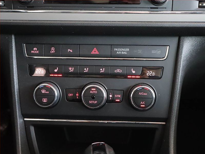 Seat Leon (2014) X-Perience 2.0 TDI, 4X4 - fotka 18 z 24