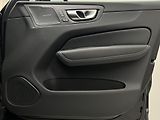 Volvo XC60 B5 AWD DARK PLUS AUT  - náhled 45