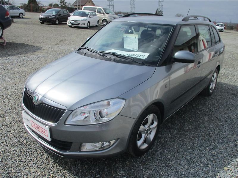 Škoda Fabia 1,2 i, Eleg.,aut.klima,servis, - fotka 3 z 43