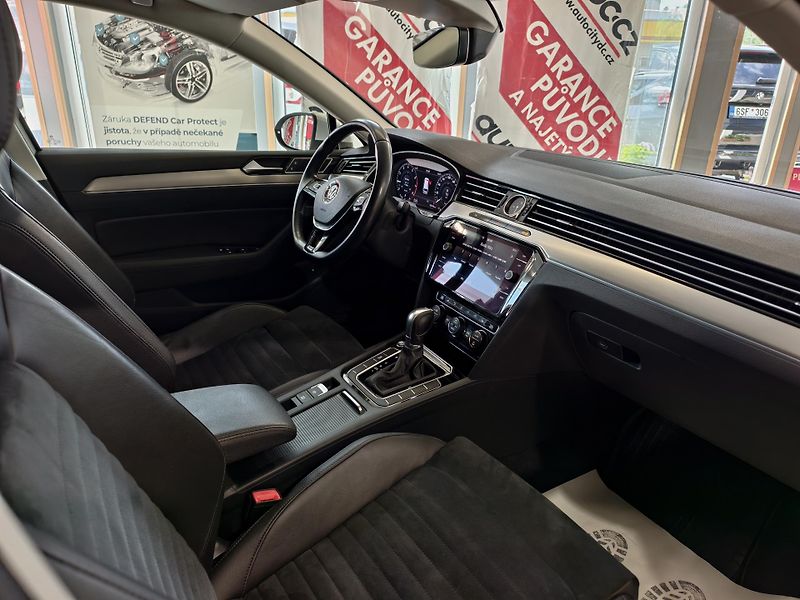 Volkswagen Passat 1.5 TSi DSG HIGHLINE, LED, DPH - fotka 8 z 25