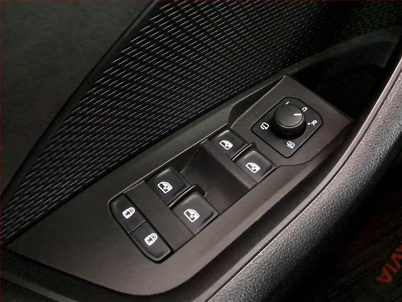 Škoda Octavia (2021) RS 2.0 TDI - fotka 25 z 27