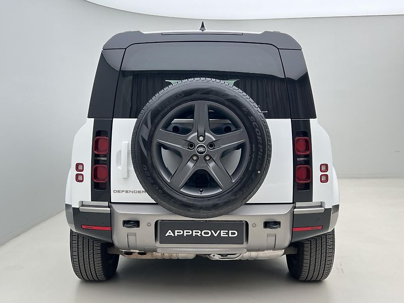 Land Rover Defender 110 D250 X-DYNAMIC SE 1. maj.  - fotka 11 z 47