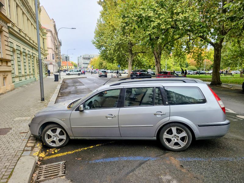 Ford Mondeo (2005) starší Mondeo bez TP, nutné op - fotka 1 z 1