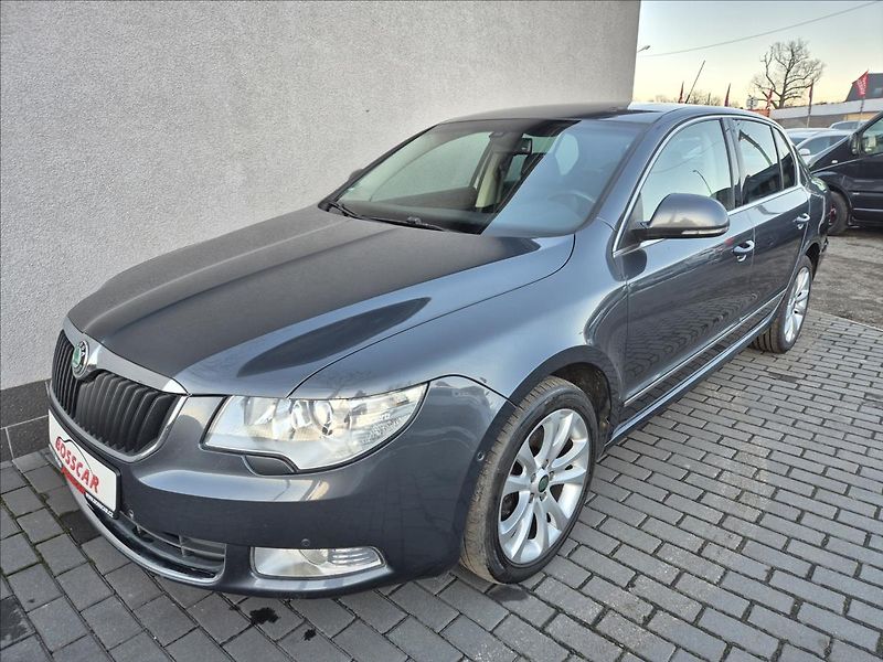 Škoda Superb 2,0 TDI 125KW DSG Kůže Xenon - fotografie inzerátu