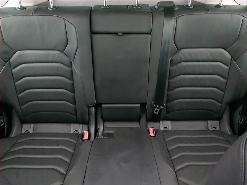 Volkswagen Touareg (2021) 3.0 TDI - fotka 10 z 22