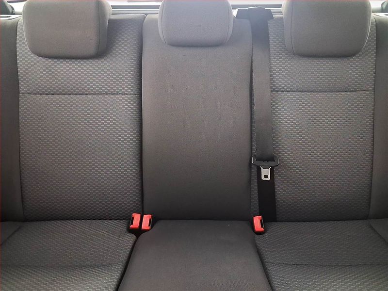 Ford Focus (2007) 1.6 TDCi, Eko.zaplacen, Tažné - fotka 10 z 15