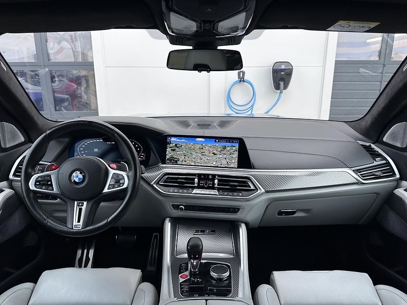 BMW X5 M Competition - fotka 6 z 31