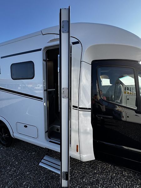 Frankia (2026) NEO MT 7GDK - MB 2,0l/170 HP - fotka 62 z 62
