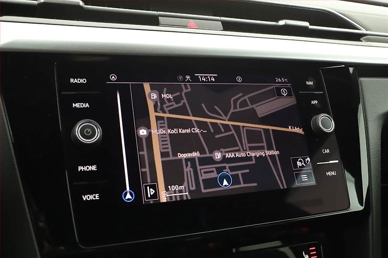 Volkswagen Arteon (2021) R-line 2.0 TDI - fotka 13 z 17