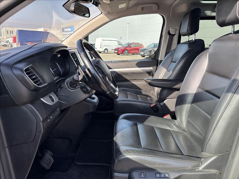 Citroën SpaceTourer 2,0 BlueHDi 130kW Shine  L1 - fotka 22 z 43