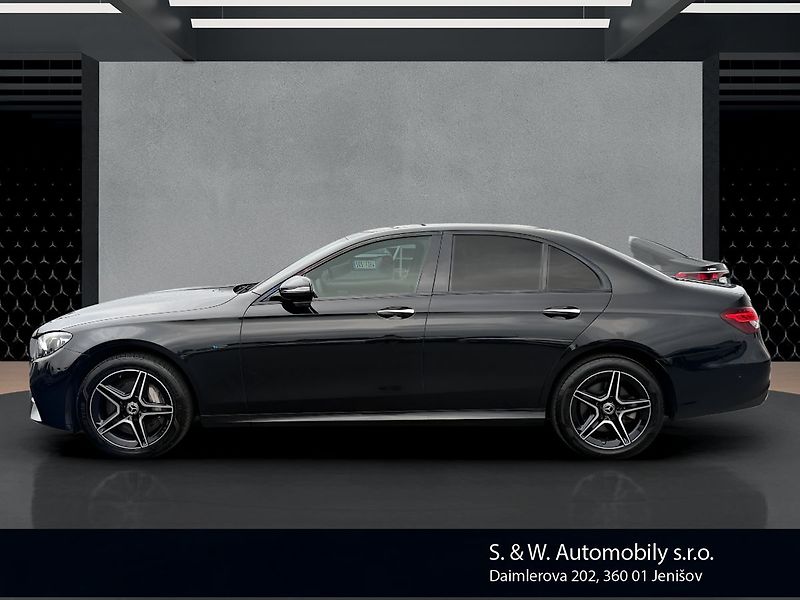 Mercedes-Benz Třídy E E 300de 4MATIC - fotka 8 z 39