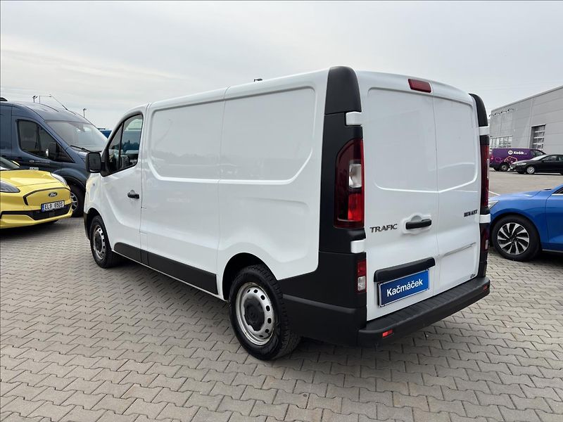 Renault Trafic 2,0 Ecoline 88kW L1 - fotka 3 z 33