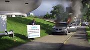 Hadi Pourmohseni a jeho protest vůči BMW.