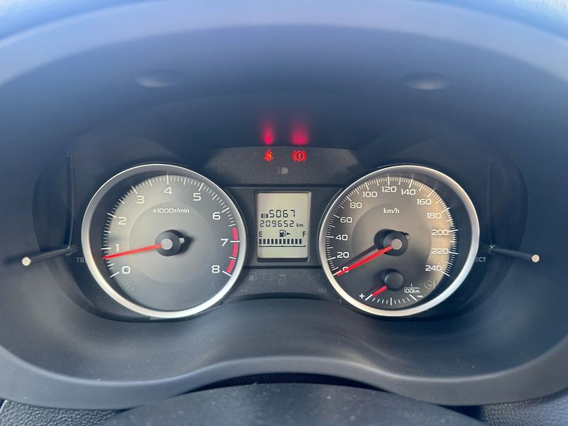 Subaru Forester (2014) 4x4 2,0i 110KW STK ITÁLIE - fotka 25 z 44