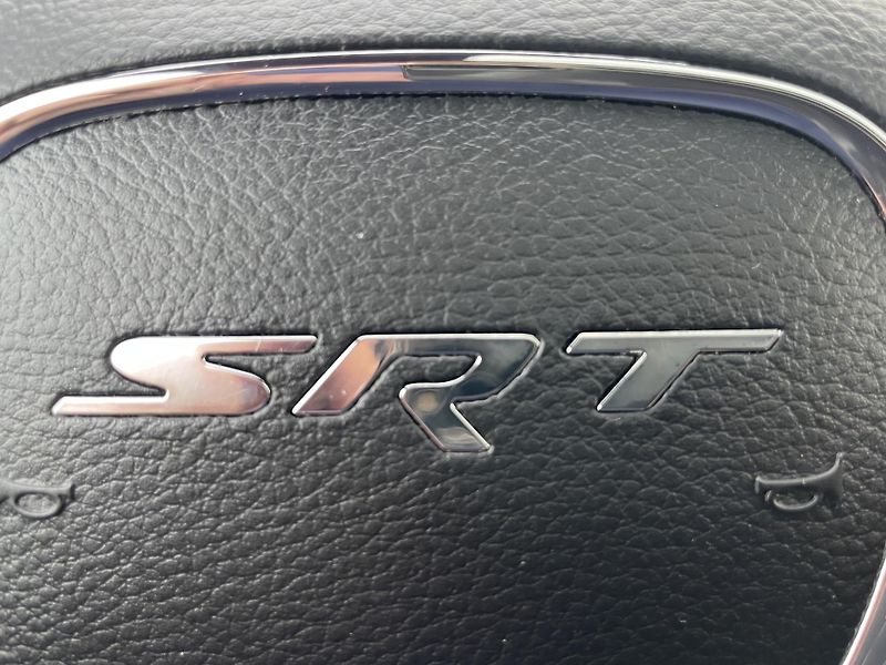 Jeep Grand Cherokee 6.4i 480PS HEMI SRT CZ 78000KM - fotka 184 z 187