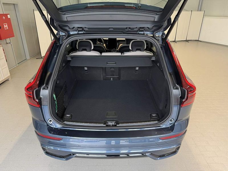 Volvo XC60 (2026) B5 2.0L 250+14 HP AT8 FWD PLUS - fotka 24 z 26