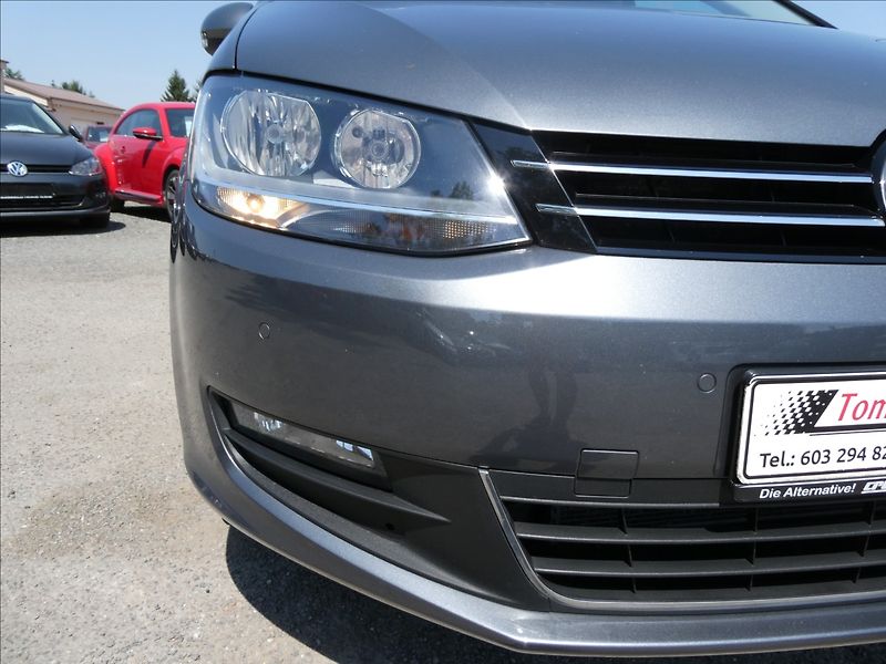 Volkswagen Sharan 2,0 TDi 110kW webasto, 2x kola - fotka 5 z 50