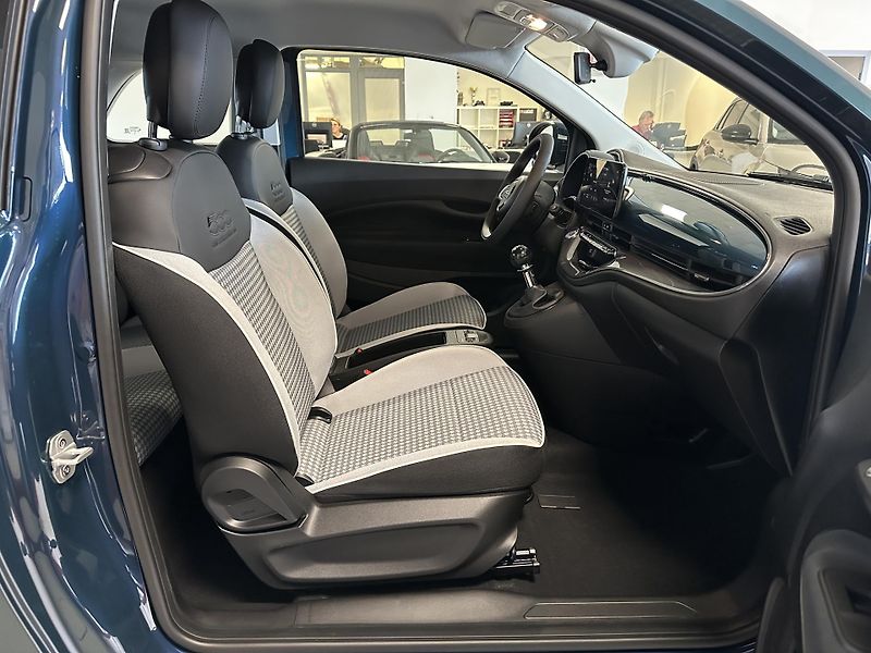 Fiat 500 (2026) Torino 1,0 MT6 - fotka 10 z 19