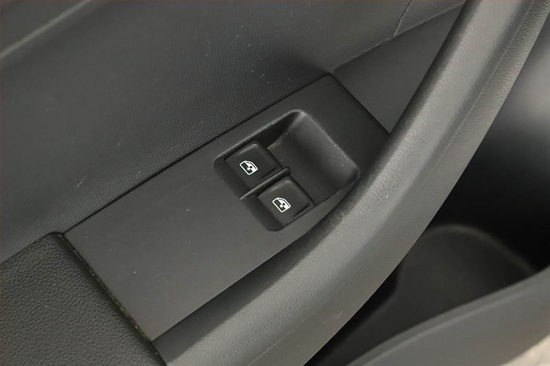 Škoda Rapid (2017) 1.2 TSI - fotka 10 z 12