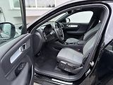 Volvo XC40 T2 FWD // CORE // PANORAMA - náhled 10