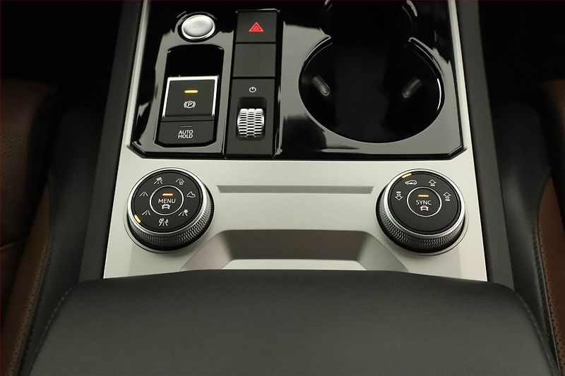 Volkswagen Touareg (2020) 3.0 TDI - fotka 27 z 31