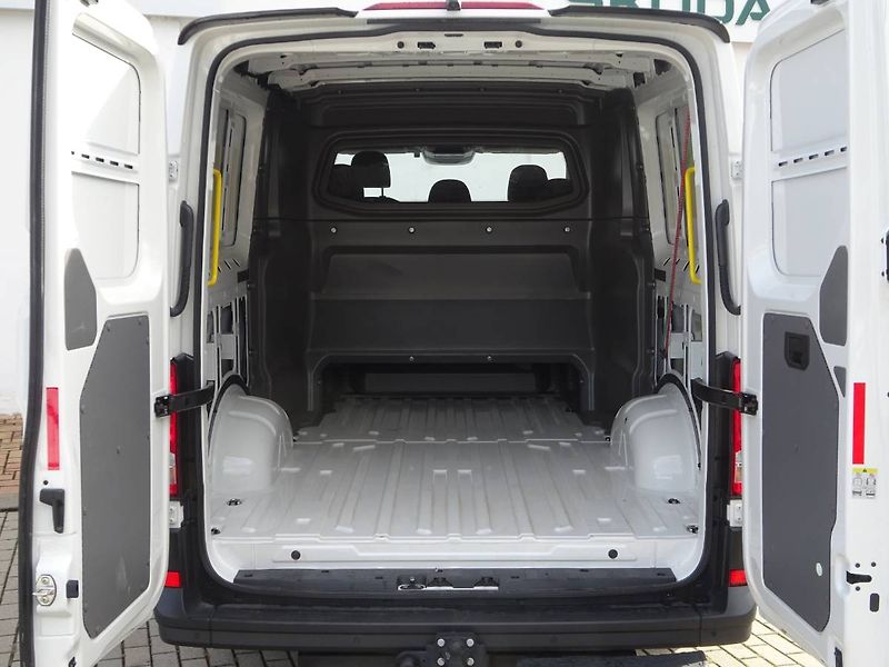 Volkswagen Crafter (2026) 35  2,0TDi /130kW 4Motion AUT - fotka 30 z 30