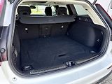 Volvo V60 B4 FWD // PLUS DARK + kola - náhled 17