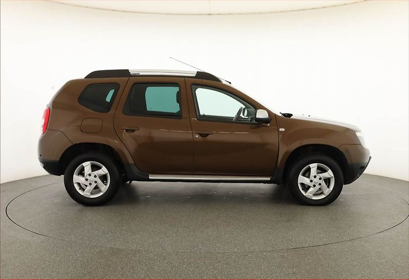 Dacia Duster (2010) 1.5 dCi, 4X4, Park. senzory - fotka 6 z 13
