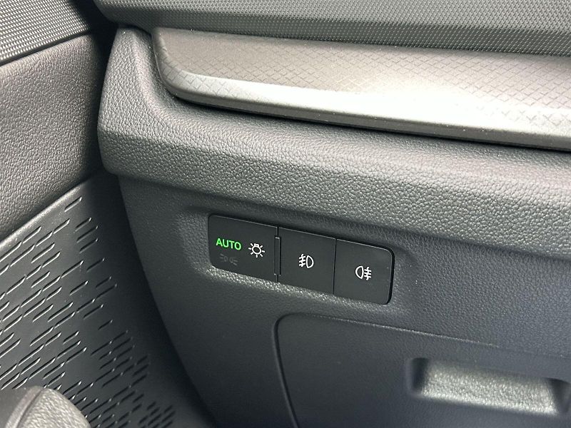 Škoda Octavia (2024) Combi 2.0 TDI 4x4 DSG Fresh - fotka 17 z 36