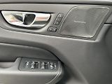 Volvo XC60 2.0  B4 4x4 PLUS  Black - náhled 30
