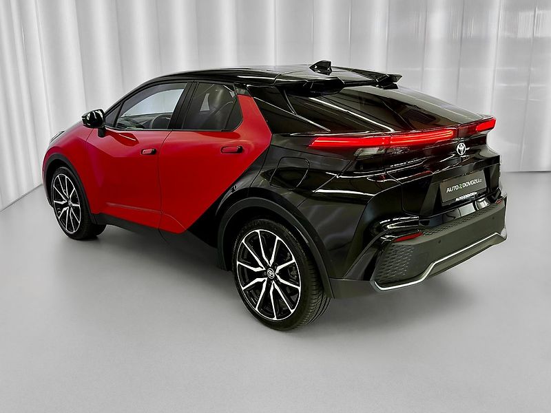 Toyota C-HR 2.0 PHEV e-CVT GR SPORT, ACC, - fotka 5 z 32