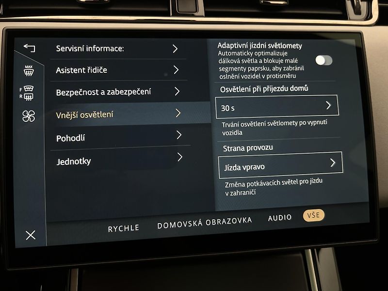 Land Rover Range Rover Evoque D200 AWD DYNAMIC SE AUT CZ - fotka 49 z 52