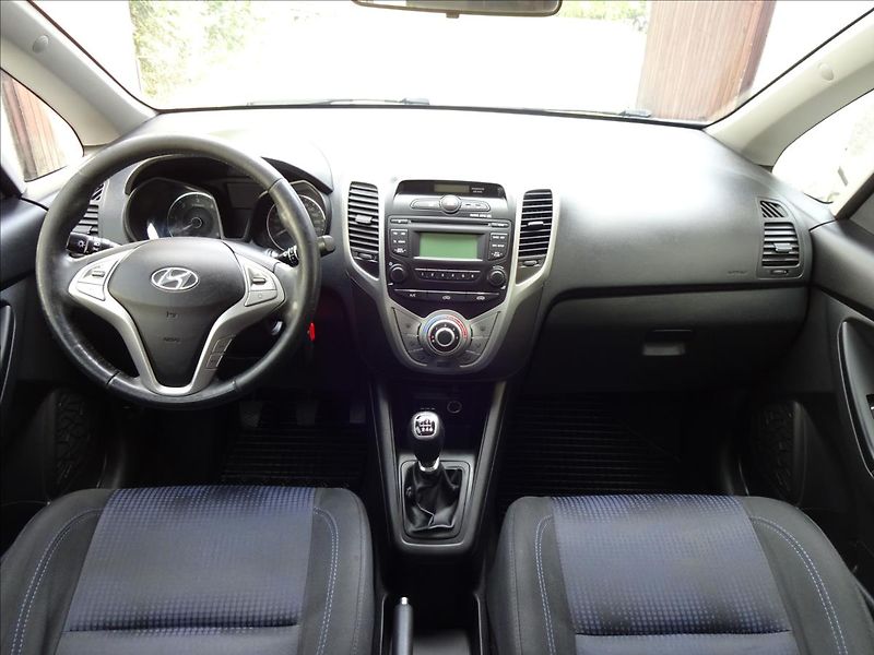 Hyundai ix20 1,4 CRDi 66kW - fotka 30 z 47