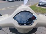 Vespa Primavera 125 3V ABS (2026) Beige Avvolg. 2026 (příslušen - náhled 11