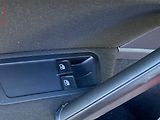 Volkswagen Golf (2015) 1.6 TDi, Lounge, bixen, navi - náhled 12