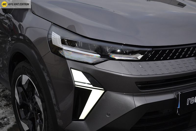 Renault Captur techno mild hybrid 160 EDC - fotka 8 z 49