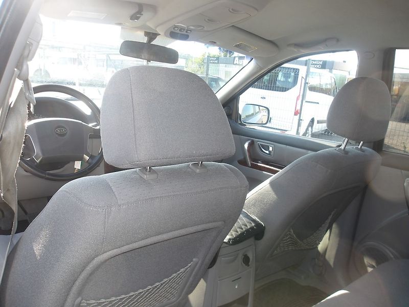 Kia Sorento 2,5CRDi 4x4 NOVÁ RAMENA +PNEU - fotka 20 z 31